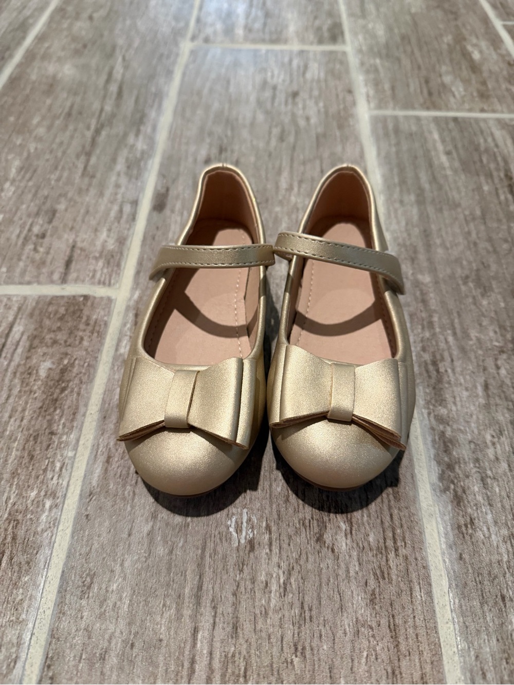 KIDS GIRLS GOLD MARY JANE BOW FLATS SHOES